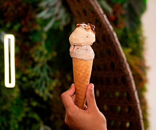 Dia do Sorvete: Borelli distribui 300 gelatos por unidade em todo o Brasil